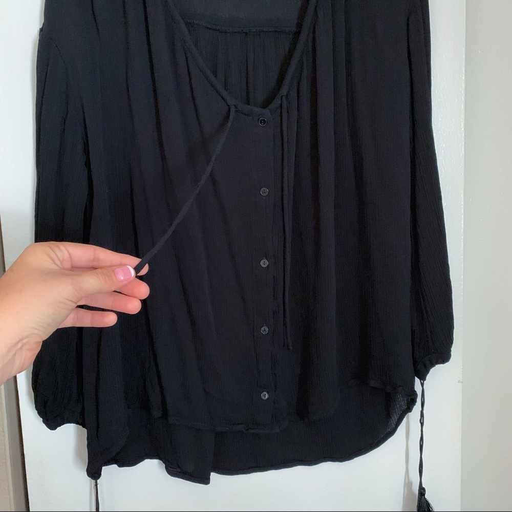 Express Button Down Blouse - Picture 4 of 5
